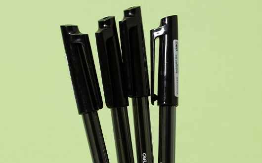 Smudge-Proof Gel Pens: How DELI Quick Dry Pens Solve Smudging Problems